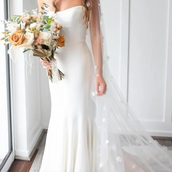 Parker Jenny Yoo Ivory Wedding Dress - Picture 4 of 5